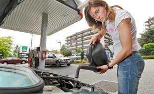 Pour l'entretien de sa voiture, se rendre dans un garage indépendant est plus intéressant.