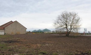 Une centrale biogaz derrière une ferme à Chaumes-en-Brie le 14 février 2014