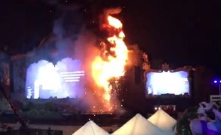 L'incendie serait dû à des problèmes techniques, selon les organisateurs.