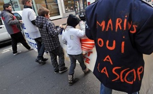 La confédération générale des Scop (sociétés coopératives et participatives) a écrit lundi aux candidats à la présidentielle pour leur demander de soutenir la création ou la reprise d'entreprises par les salariés, avançant six propositions en ce sens