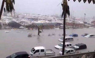 L'île de Saint-Martin après le passage de l'ouragan Irma, le 6 septembre 2017.