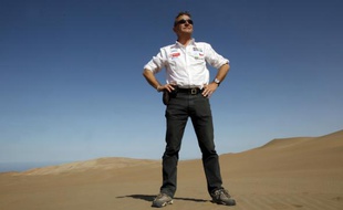 Etienne Lavigne, le patron du Dakar, lors de la 7e étape du Dakar, le 9 janvier 2011 à Antofagasta (Chili)