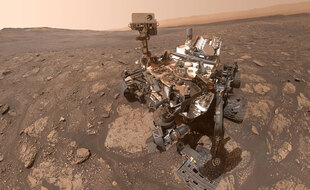 Un selfie du rover Curiosity sur Mars.