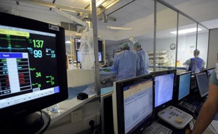 Un bloc opératoire dans un hôpital de Marseille. (Photo d'illustration)