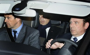 Nicolas Sarkozy à sa sortie du palais de justice de Bordeaux, le 21 mars 2013.