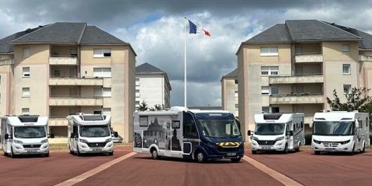 Treize campings-cars ont été offerts à la gendarmerie par l'assureur Macif, qui cherchait à s'en débarrasser.