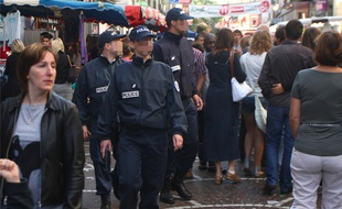Illustration d'une patrouille de police à Lille.