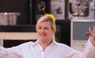 Hélène Darroze transformée en Maya l'abeille