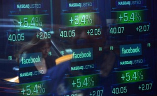 L'action du réseau social Facebook s'envolait jeudi à son plus haut niveau historique dans les premiers échanges à la Bourse de New York, dopée par l'annonce la veille de bons résultats.