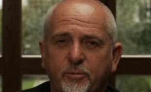 Capture d'écran d'une vidéo de Peter Gabriel