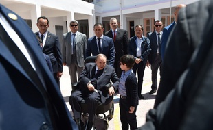 Abdelaziz Bouteflika, actuel président algérien, bénéficie depuis des décennies du soutien de ses proches et d'amis fidèles.