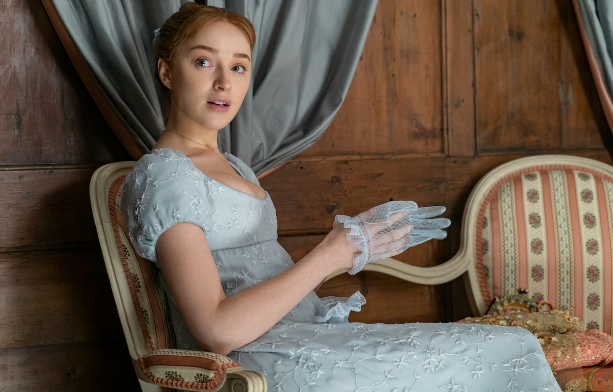 La Chronique des Bridgerton" a changé ma vie », raconte Phoebe Dynevor