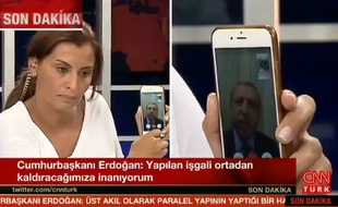 Le président turc Recep Tayyip Erdogan s'exprime via Facetime sur CNN Turquie, le 16 juillet 2016.