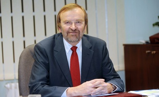 Jean-Jacques Candelier, député du Nord (PCF)