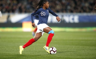 Kadidiatou Diani, attaquante de l'équipe de France féminine de football.