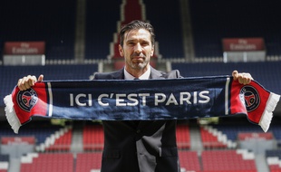 Gigi Buffon dans son nouveau jardin.