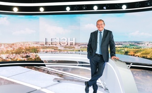 Jean-Pierre Pernaut sur le plateau du «13 Heures» de TF1.