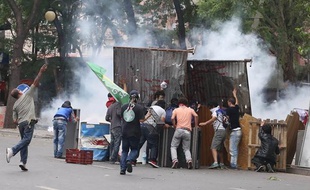 2 juin 2013 - Des affrontements ont opposé policiers et manifestants à Ankara (Turquie).