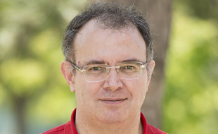 Le professeur Seiamak Bahram.