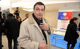 Jean-François Lamour, député UMP de Paris, le 19 novembre 2012 au siège de l'UMP à Paris.