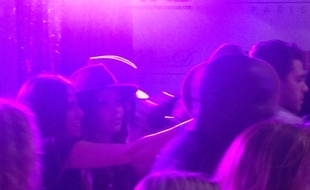 Nabilla le 24 avril 2015 au salon What The Fuck à Paris.