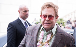 Le chanteur Elton John