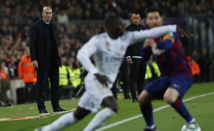 Zinédine Zidane est toujours invaincu au Camp Nou.