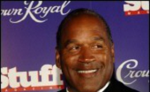 Le magnat australo-américain des médias Rupert Murdoch a annulé lundi la publication par son groupe d'un livre très controversé de l'ex-sportif O.J. Simpson, relatant ce qu'il aurait fait s'il avait commis le double meurtre pour lequel il a été acquitté.