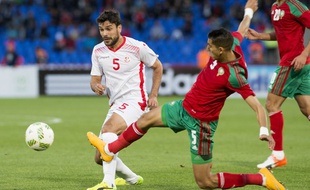 Le défenseur marocain Jaouad El Yamiq (à droite) face à la Tunisie en mars dernier.