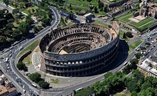 L'Italie a passé haut la main vendredi un nouveau test sur le marché de la dette en levant comme prévu 11 milliards d'euros d'obligations à court terme dont les taux ont chuté