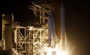 La nevette Discovery a décollé le 29 août 2009 à 5h59 (heure de Paris). Elle va livrer des appareils électroménagers à la Station spatiale internationale.