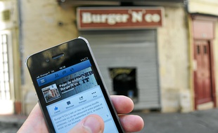 La page Facebook de soutien rassemble près de 2 000 " likes ".