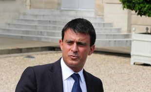 Le ministre de l'Intérieur, Manuel Valls, a estimé dans un entretien à Aujourd'hui en France/Le Parisien lundi que "la sécurité n'est ni de droite, ni de gauche. C'est une valeur de la République".