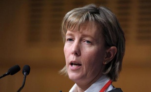 Portuguese Finance Minister, Maria La ministre des Finances du Portugal Maria Luís Albuquerque, lors d'une visite à Paris le 23 janvier 2015