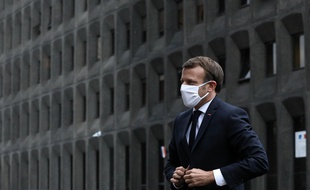 Emmanuel Macron s'est rendu mardi après-midi à Bobigny pour y présider une séance de la Cellule de lutte contre l'islamisme et le repli communautaire (CLIR) et faire le bilan des résultats en Seine-Saint-Denis.