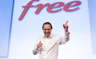 Xavier Niel, lors de la présentation de l'offre Free Mobile, le 10 janvier 2012.