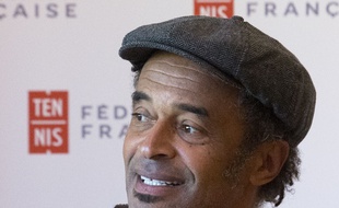 Le nouveau capitaine de l'équipe de France de Coupe Davis Yannick Noah, en conférence de presse, le 22 septembre 2015.