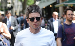 Le musicien Noel Gallagher dans les rues de Londres