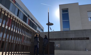Le lycée des Eucalyptus mènera une expérimentation pour tester la reconnaissance faciale.