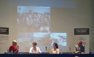 Marseille le 16 OCTOBRE 2014 rencontre entre des écrivains sélectionnés pour le Goncourt des lycées et des élèves de la région PACA.