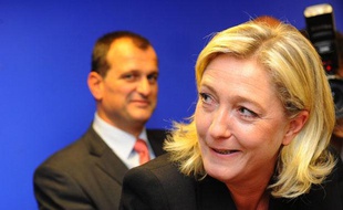 Louis Aliot et Marine Le Pen à Nanterre, le 6 octobre 2011.