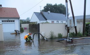 Les pompiers du Sdis 44 interviennent au Temple-de-Bretagne.