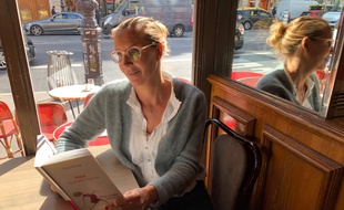 Olivia Knittel a mis trois ans avant d'accoucher de sa fille, à 41 ans, après plusieurs FIV en France et en Belgique.