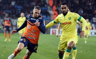 Le défenseur Koffi Djidji face à l'attaquant de Montpellier Kevin Bérigaud, le 20 août 2015.