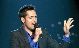 Yoann (à gauche) a chanté dans la chorale gospel d'Emmanuel.
