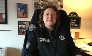 La commissaire divisionnaire Emmanuelle Oster, la chef du commissariat du 18e arrondissement