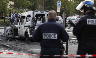 Quatre policiers ont été visés par une attaque aux cocktails Molotov en octobre 2016 à Viry-Châtillon (Essonne)