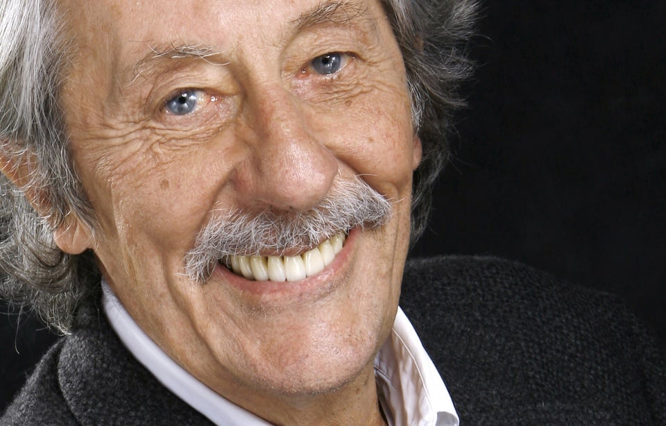 FRANCE - NOVEMBER 09: Close-up of Jean Rochefort in Paris, France on November 09, 2006. (Photo by Frederic SOULOY/Gamma-Rapho via Getty Images)