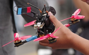 Les drones sont de plus en plus utilisés pour livrer aux détenus des objets interdits.