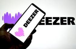 Deezer épingle désormais les titres « 100 % IA »
